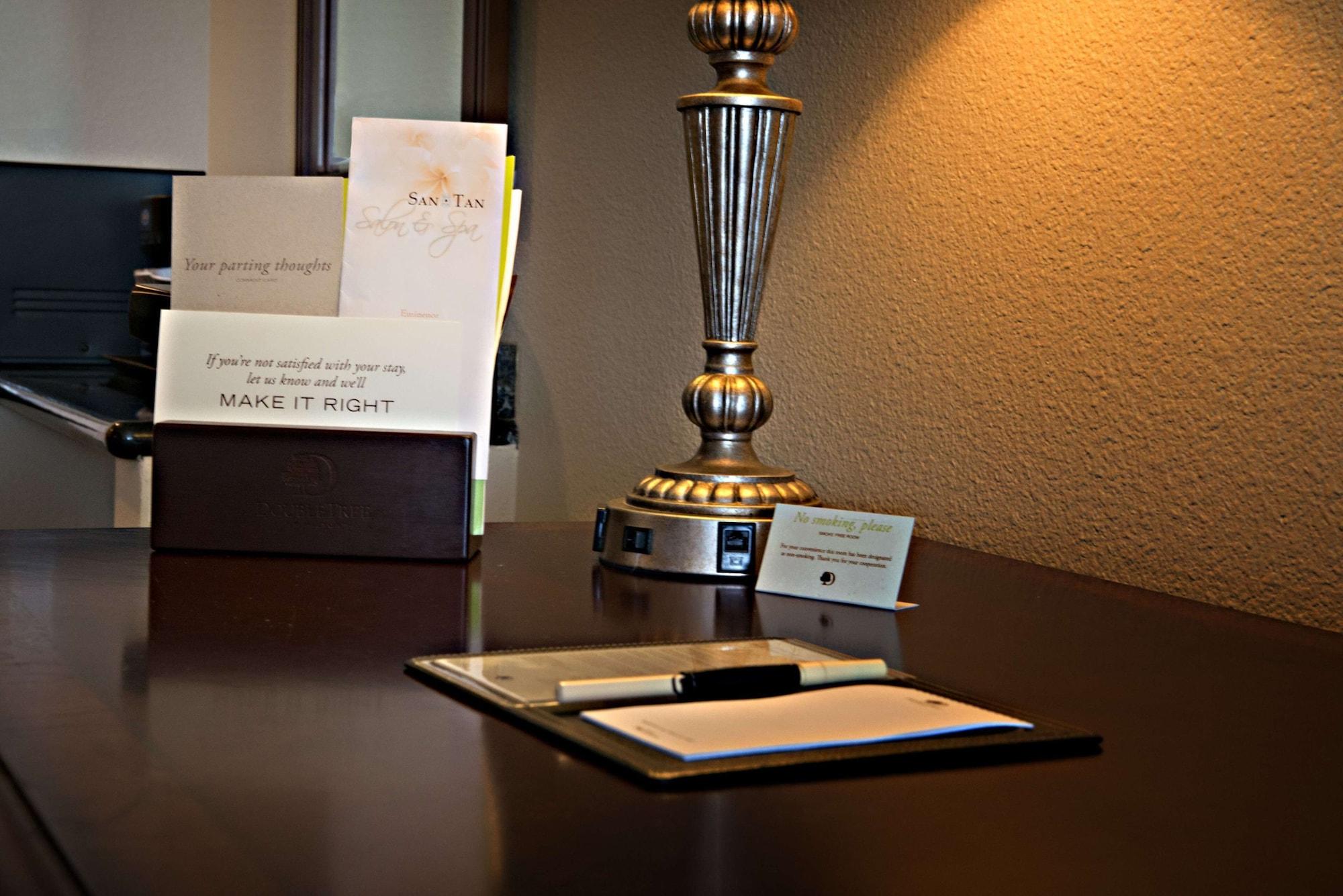 Doubletree By Hilton Phoenix-Gilbert Buitenkant foto