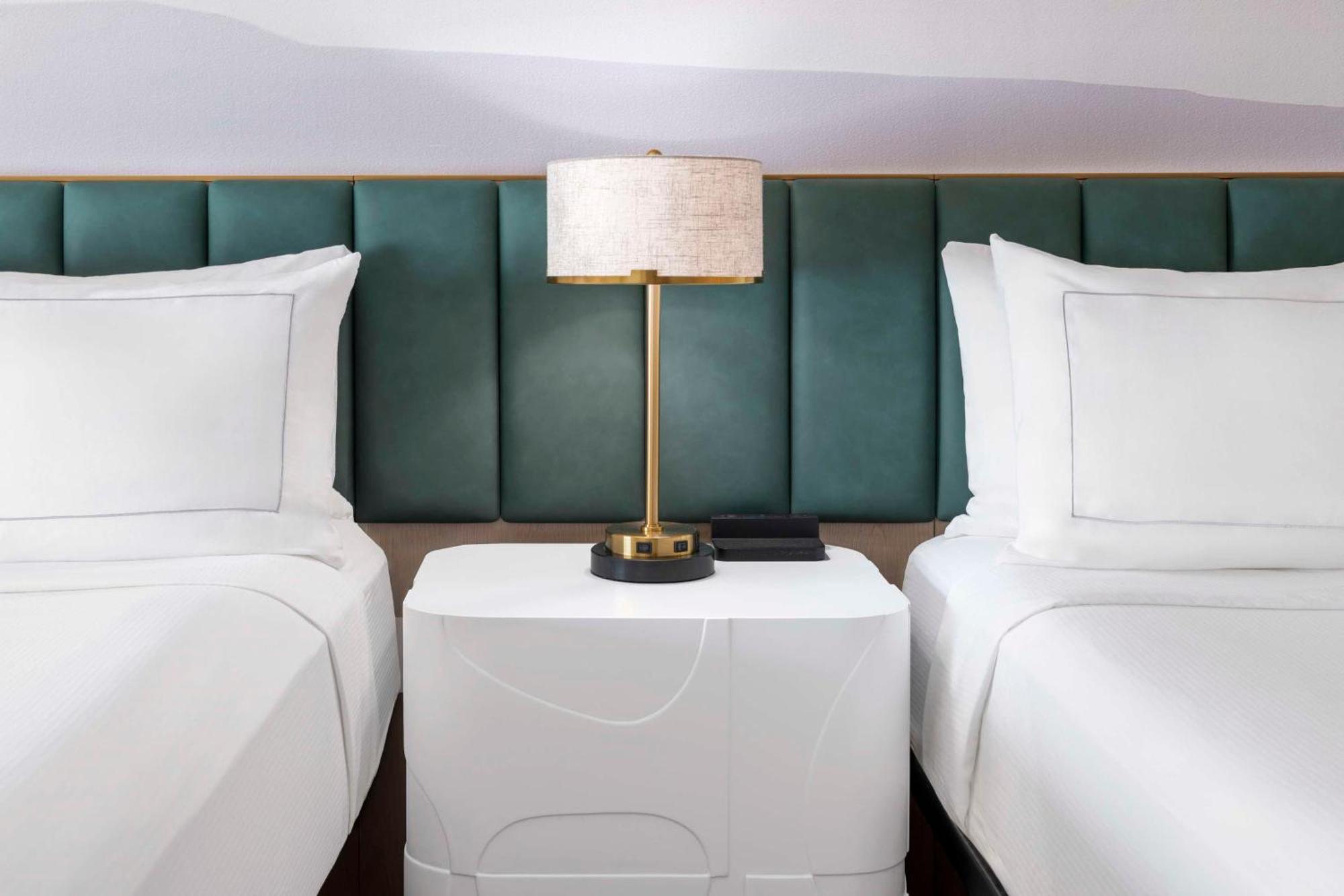 Doubletree By Hilton Phoenix-Gilbert Buitenkant foto