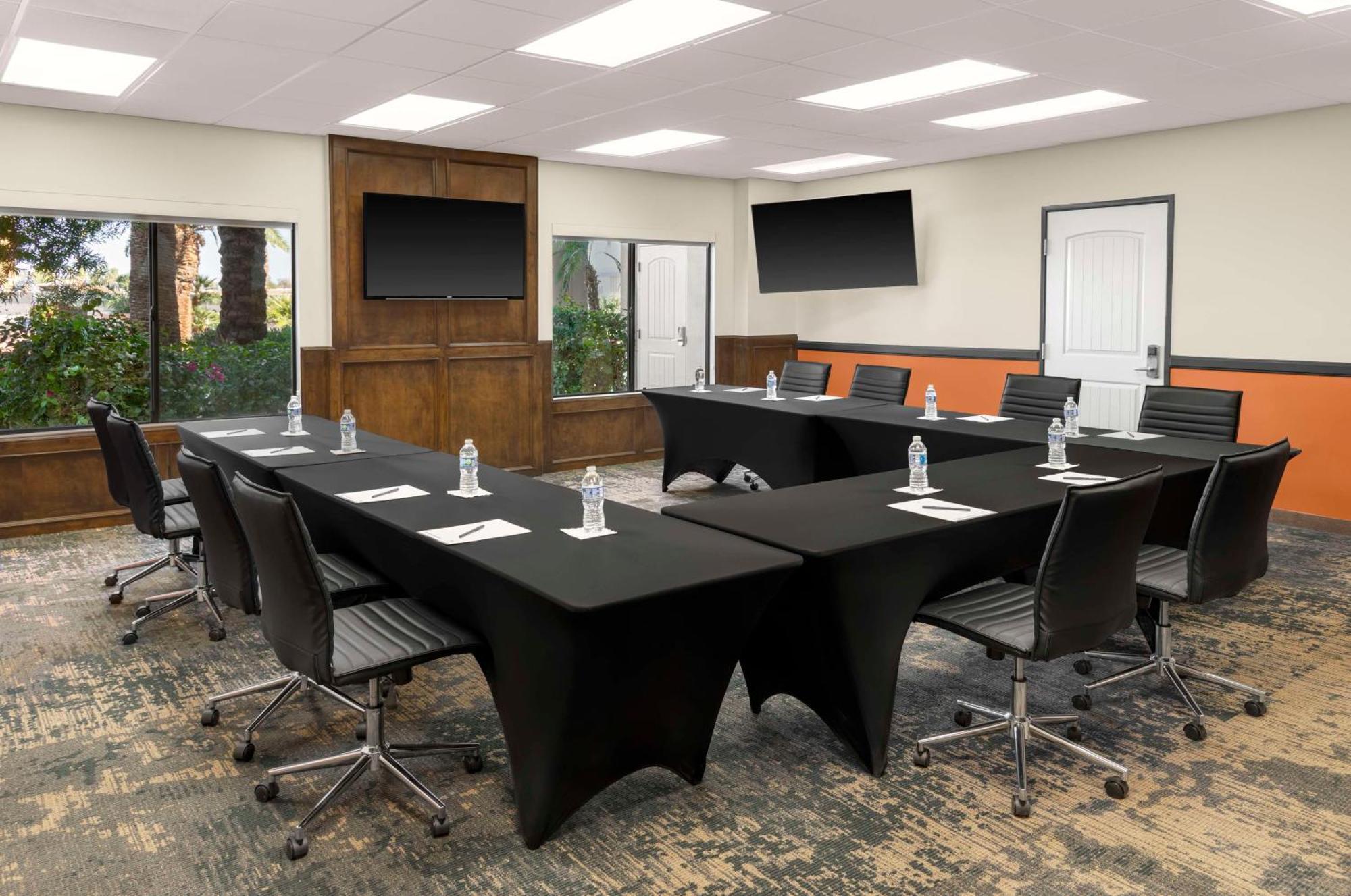 Doubletree By Hilton Phoenix-Gilbert Buitenkant foto